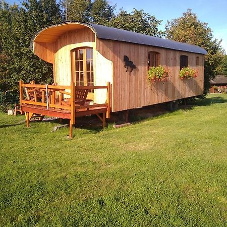 Au Paradou du Bûcheron Adults only Lessive Extérieur photo