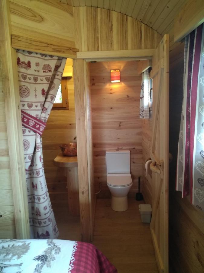 Au Paradou du Bûcheron Adults only Lessive Extérieur photo
