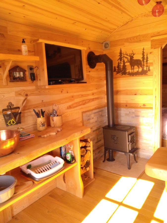 Au Paradou du Bûcheron Adults only Lessive Extérieur photo