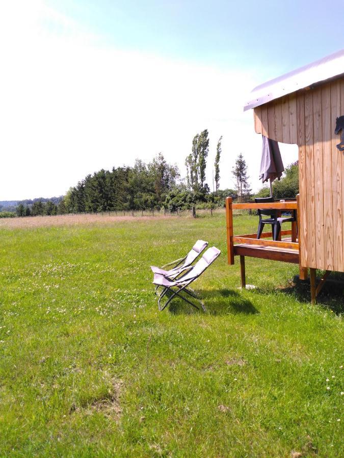 Au Paradou du Bûcheron Adults only Lessive Extérieur photo