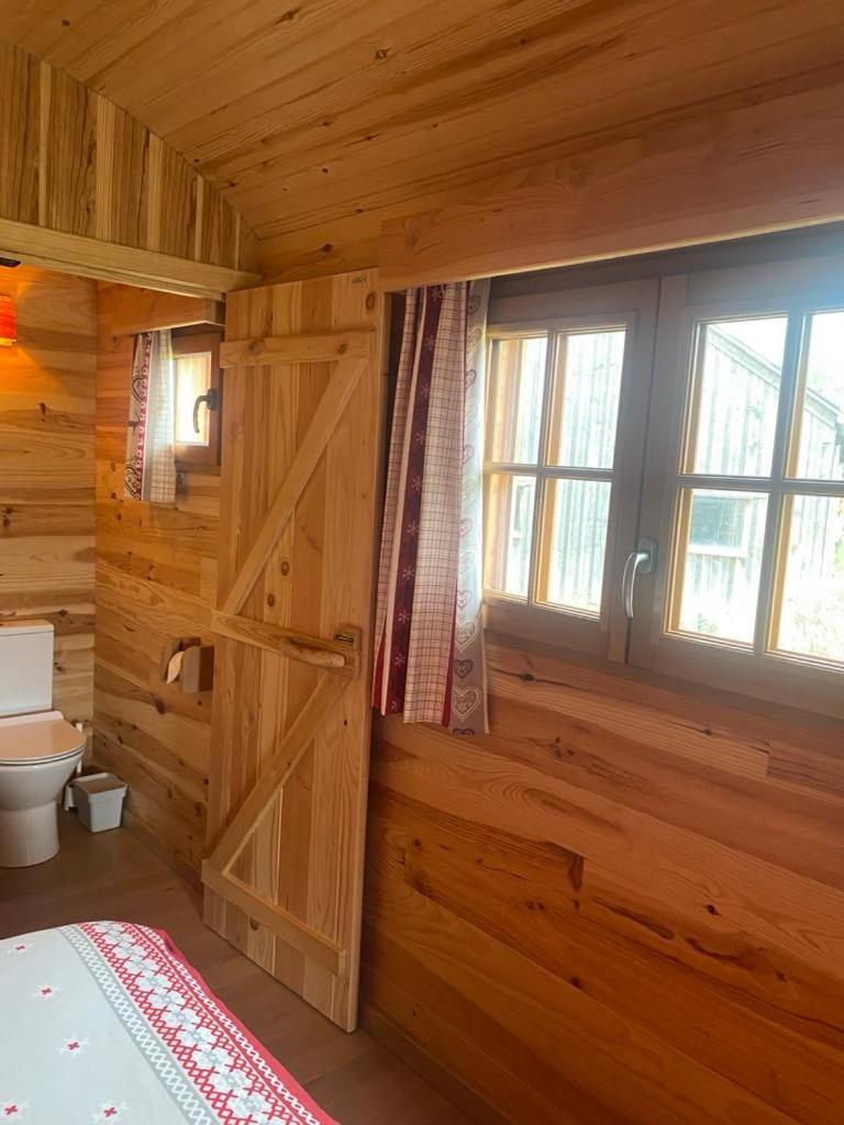 Au Paradou du Bûcheron Adults only Lessive Extérieur photo